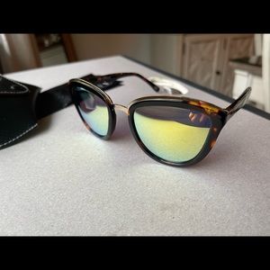 DIFF Charitable Eyewear Sunglasses